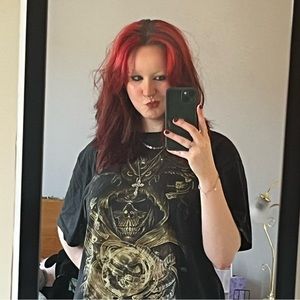 Meet your Posher, Connie